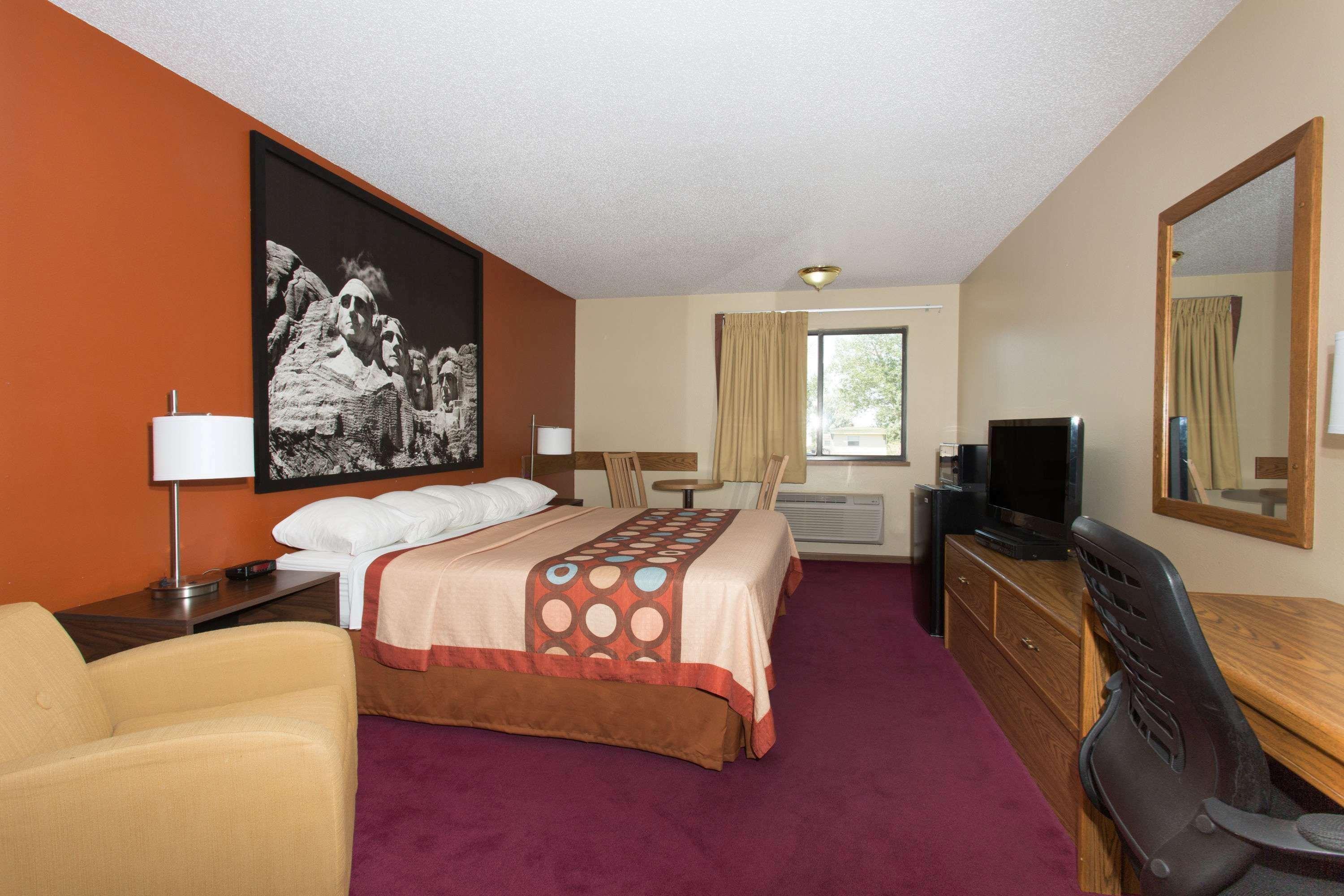 Super 8 By Wyndham Chadron Ne Otel Dış mekan fotoğraf