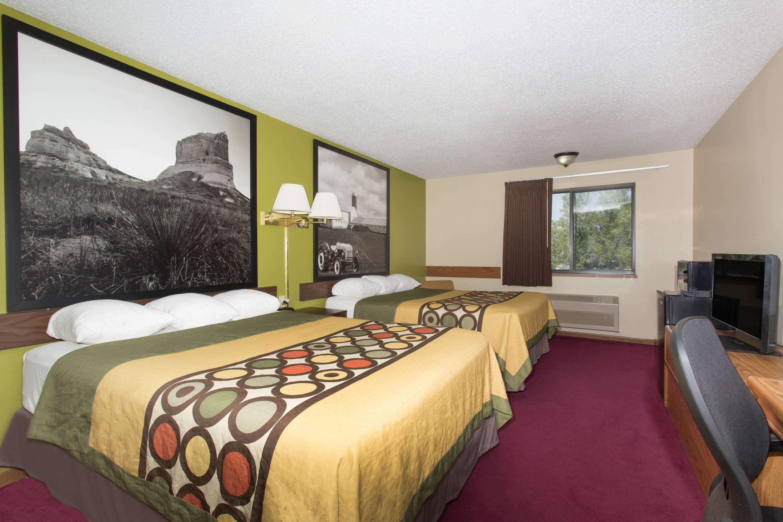 Super 8 By Wyndham Chadron Ne Otel Dış mekan fotoğraf